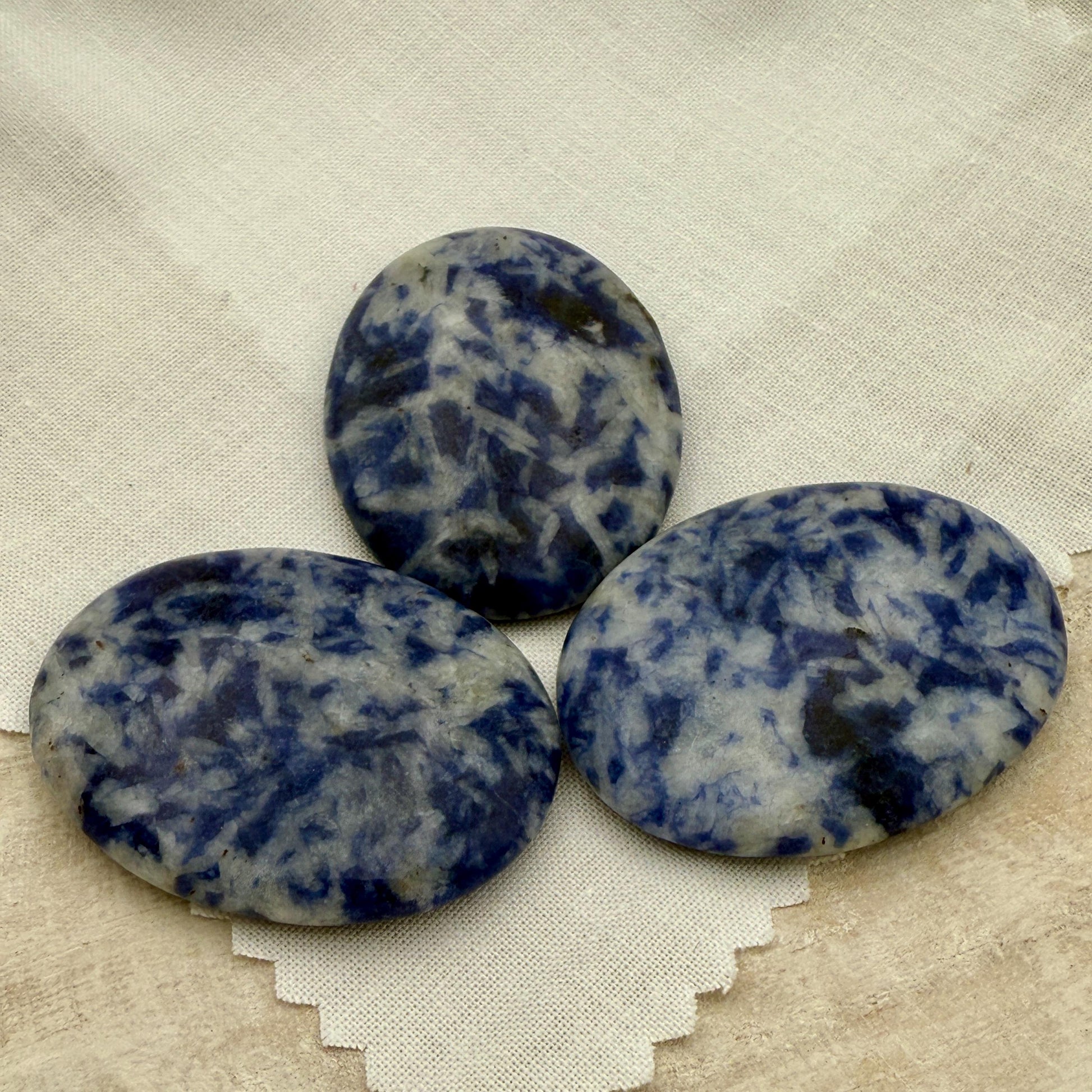 Blue Jasper Worry Stone – Oval Palm Crystal, Calm & Focus