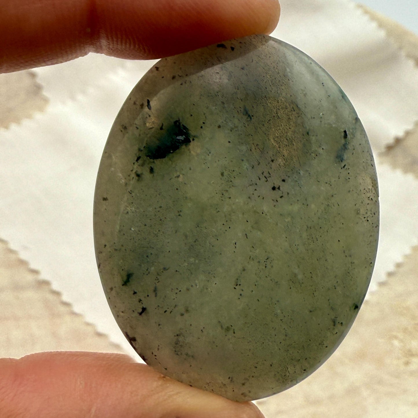 Grey Labradorite Worry Stone – Oval Palm Crystal, Metaphysical Protection