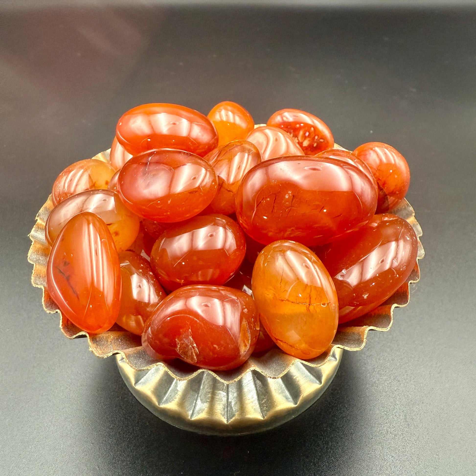 Carnelian Tumbled Stone – Natural Crystal for Motivation, Creativity, Confidence & Vitality