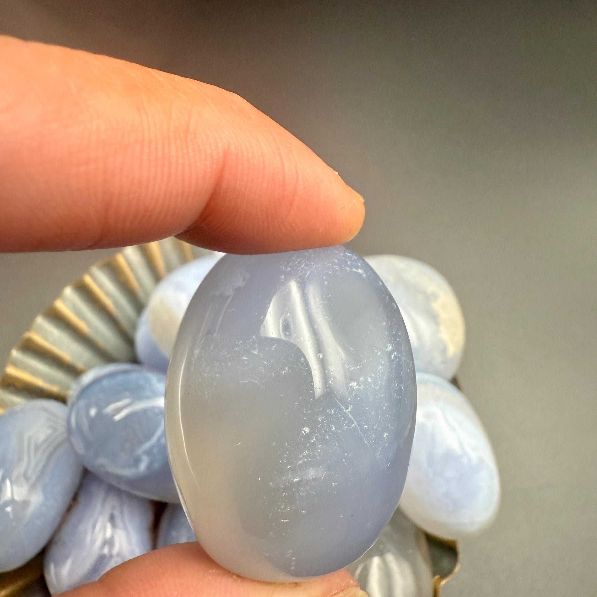 Chalcedony Tumbled Stone – Natural Crystal for Calm, Communication, Emotional Healing & Inner Peace