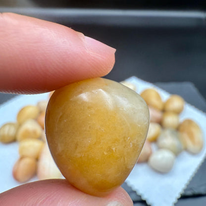 Yellow Jasper Tumbled Stone – Natural Crystal for Confidence, Protection, Strength & Positive Energy
