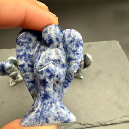 Sodalite Angel – Crystal of Intuition, Clarity & Calm Communication (2")