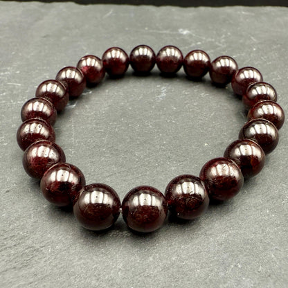 Handmade Almandine Garnet Bead Bracelet – Crystal for Passion & Strength