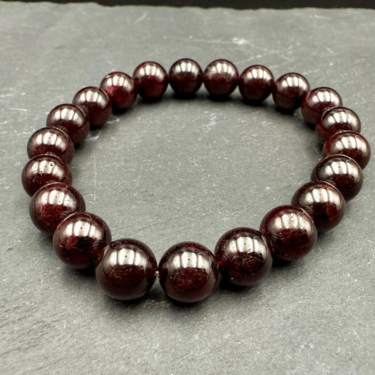 Handmade Almandine Garnet Bead Bracelet – Crystal for Passion & Strength