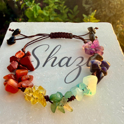 7 Chakra Crystal Chip Bracelet – Handmade Macrame Adjustable Boho Jewelry