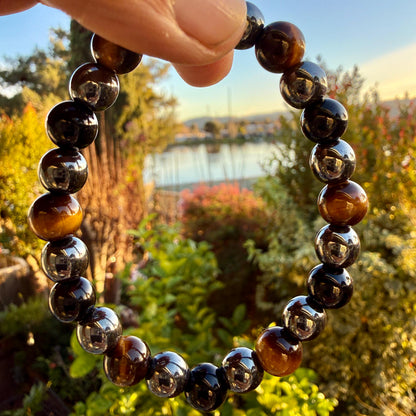 Triple Protection Bracelet 10mm – Tiger Eye, Hematite & Black Onyx for Strength, Grounding and Protection