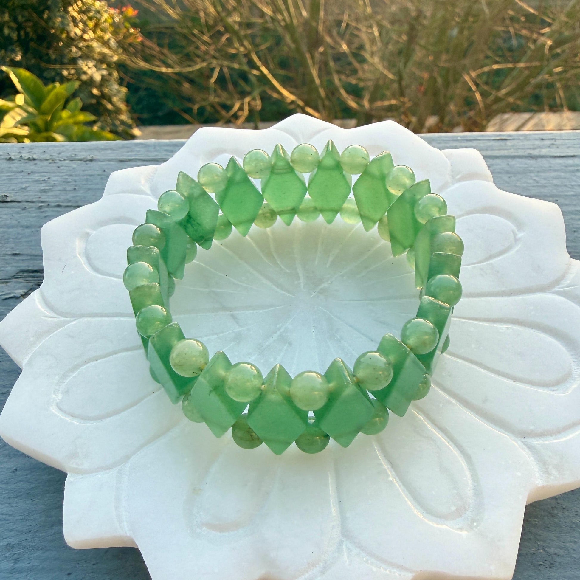 Green Aventurine Diamond Cut Bracelet – Abundance & Luck Crystal Stretch Bracelet, Geometric Beaded Healing Jewelry