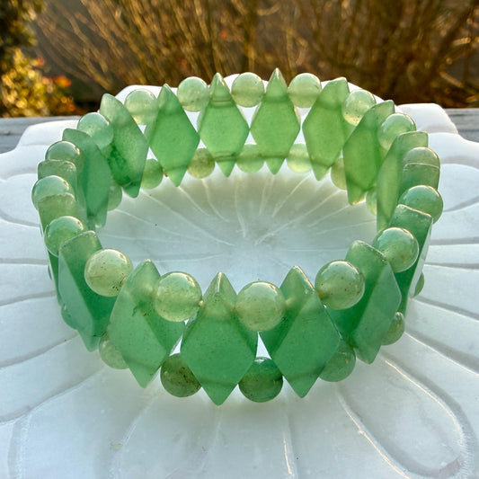 Green Aventurine Diamond Cut Bracelet – Abundance & Luck Crystal Stretch Bracelet, Geometric Beaded Healing Jewelry