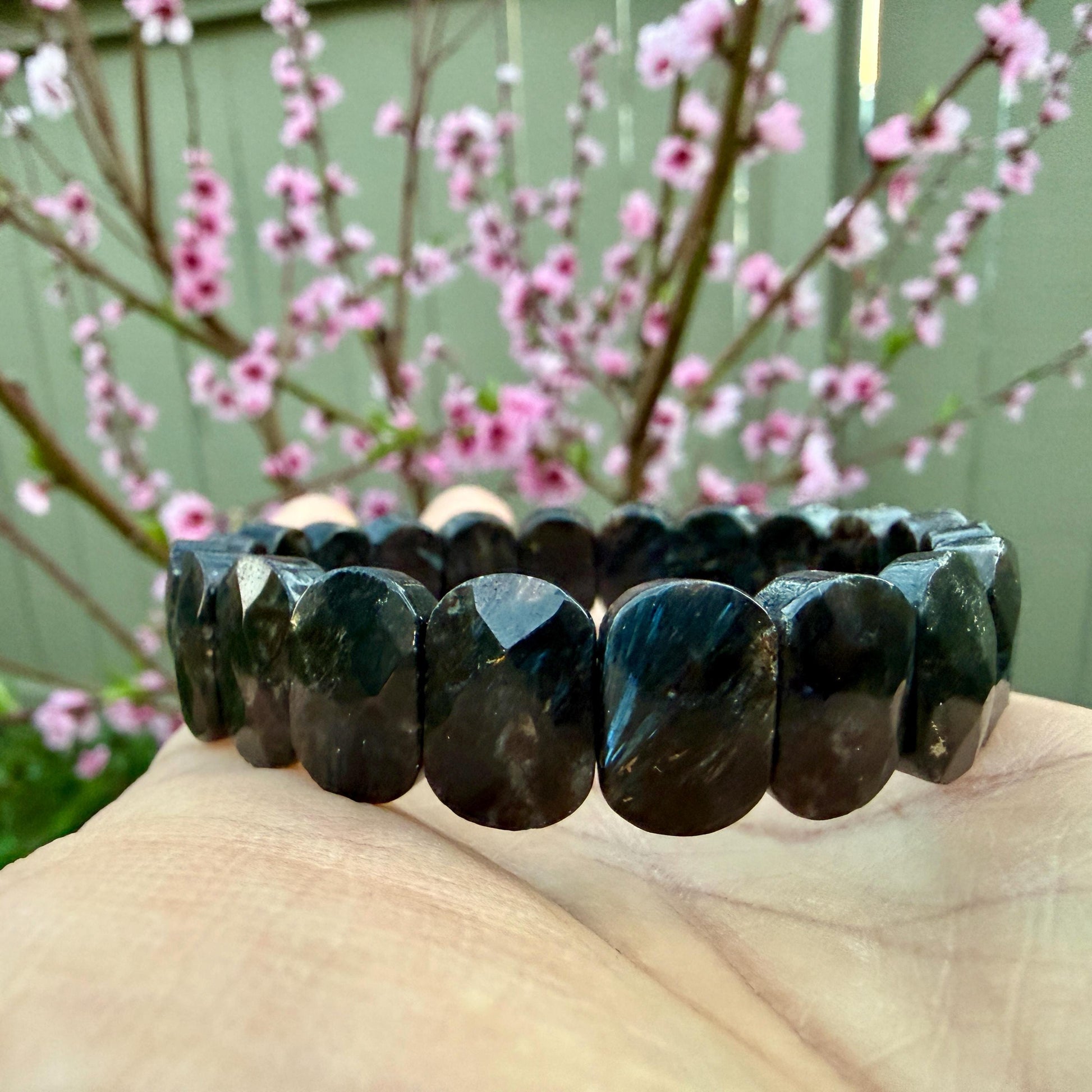 Greenland Nuummite Bracelet 14x9mm Rare Stone, Protection Grounding Crystal, Sorcerer’s Stone