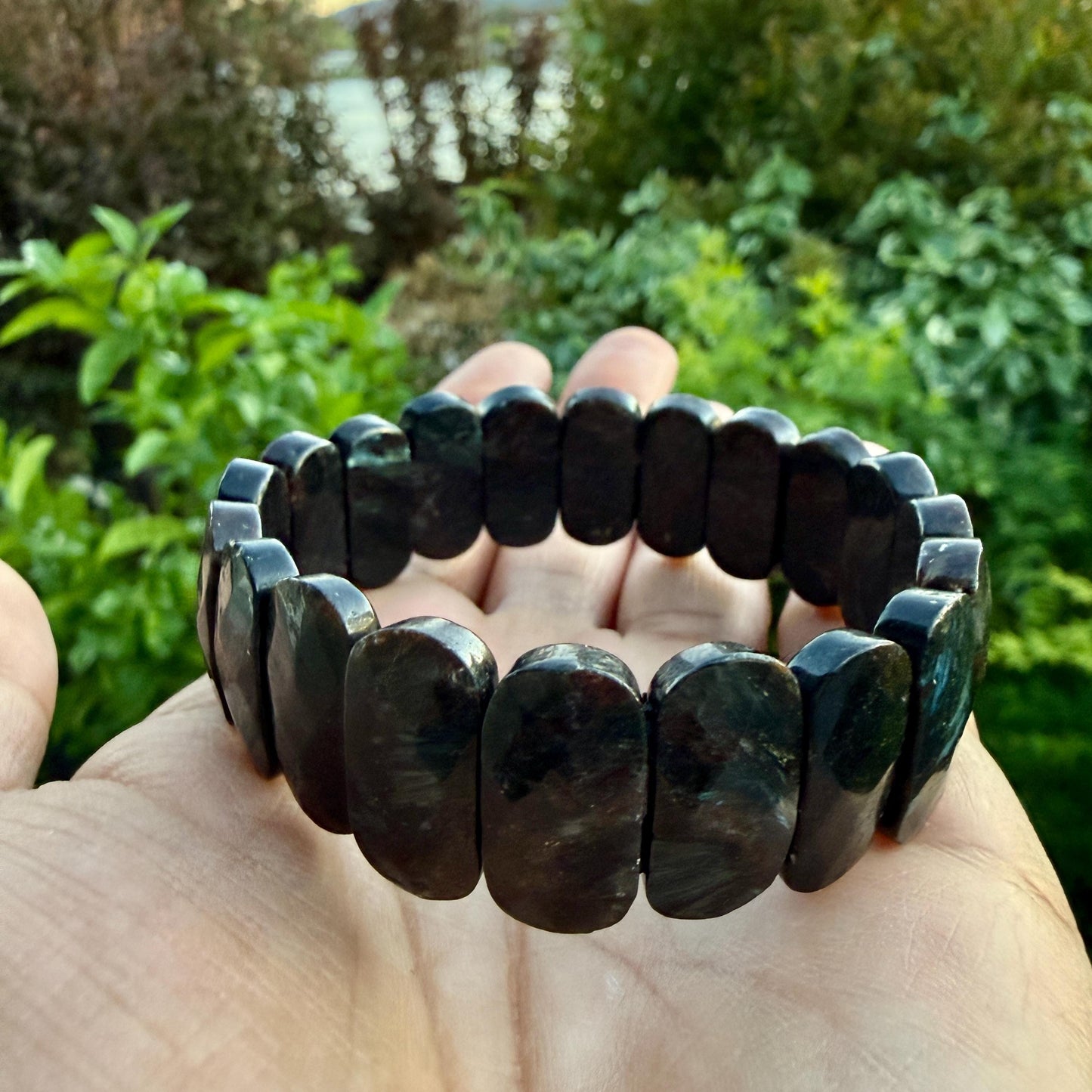 Greenland Nuummite Bracelet 20x10mm Rare Stone, Protection Grounding Crystal, Sorcerer’s Stone