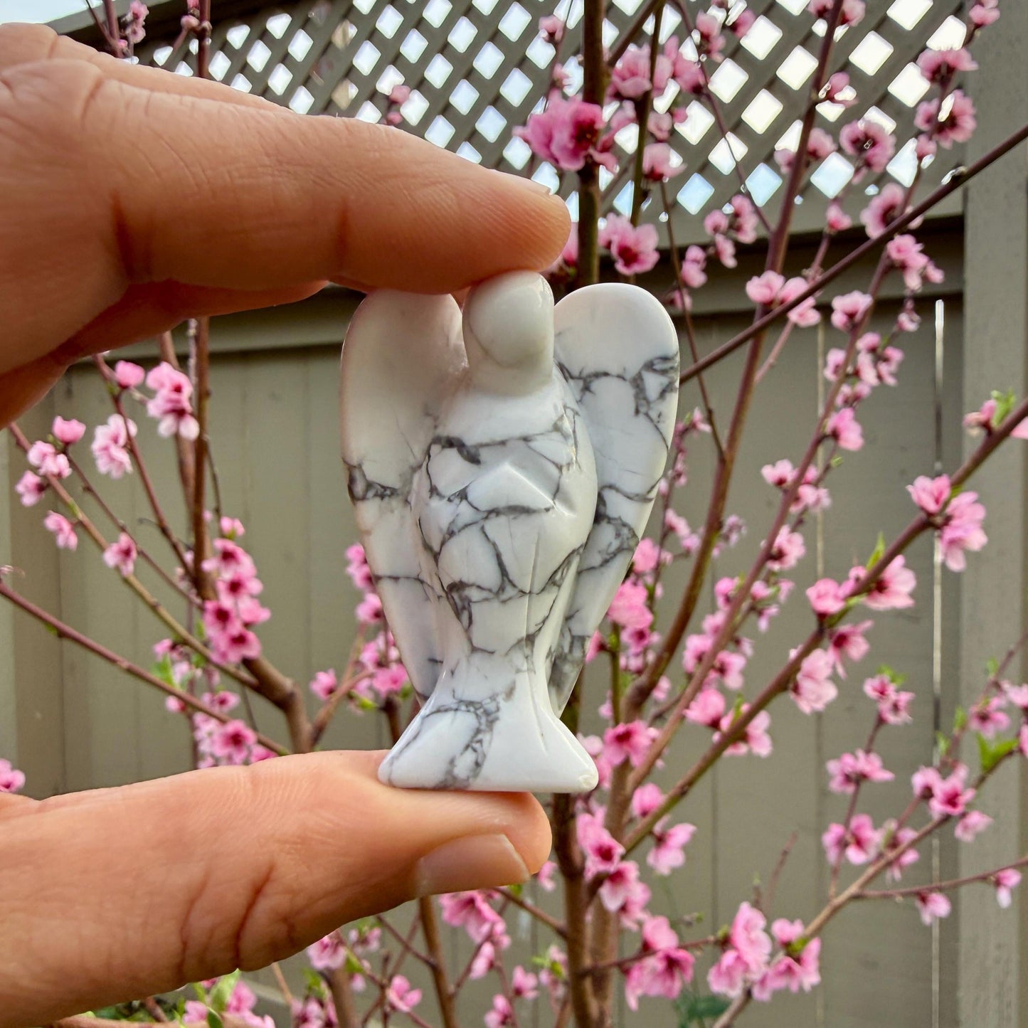 Howlite Guardian Angel – Crystal of Calm, Stress Relief & Mental Clarity (2")