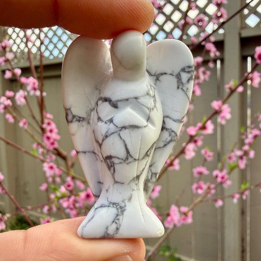 Howlite Guardian Angel – Crystal of Calm, Stress Relief & Mental Clarity (2")
