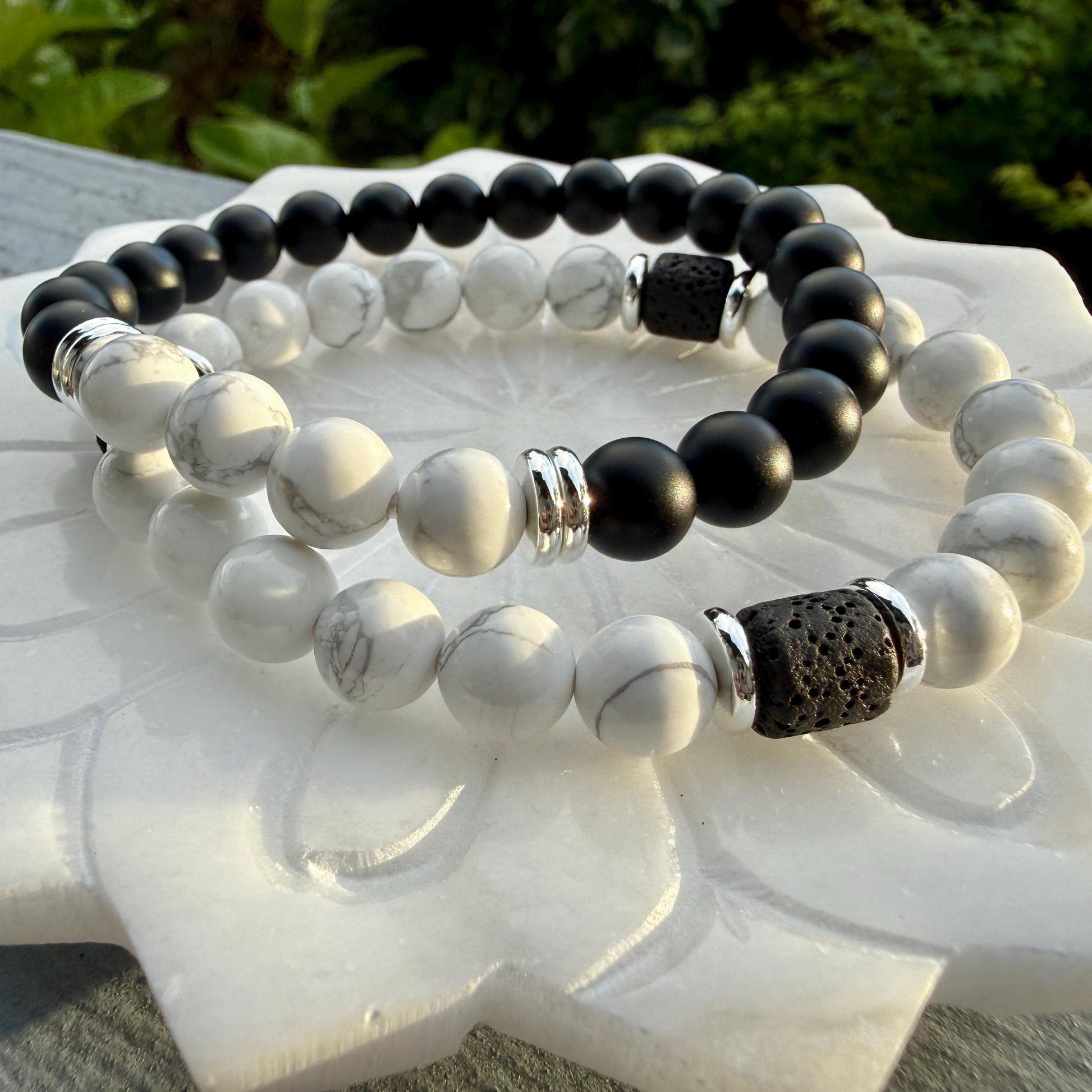Yin Yang Balance Bracelet Black Onyx Howlite Lava Stone Mens Grounding Diffuser Bracelet Gift for Him