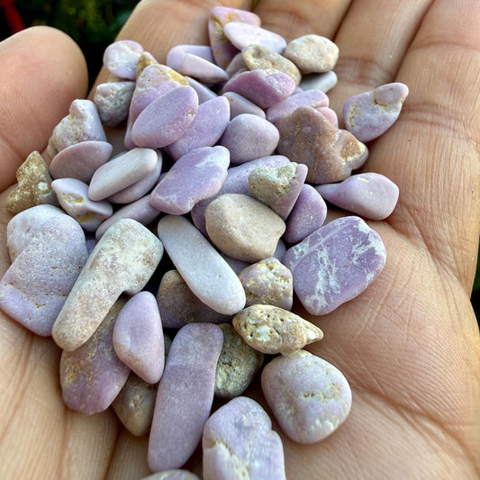 Lepidolite Chips – Lepidolite Gemstone Chips | Chipped Lepidolite | Natural Lepidolite Stone Chips | Raw Lepidolite Chips