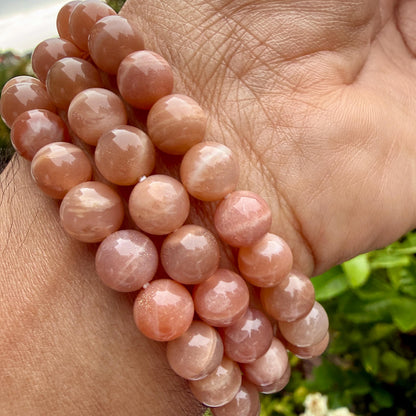 Peach Moonstone Bracelet — Quiet Intuition