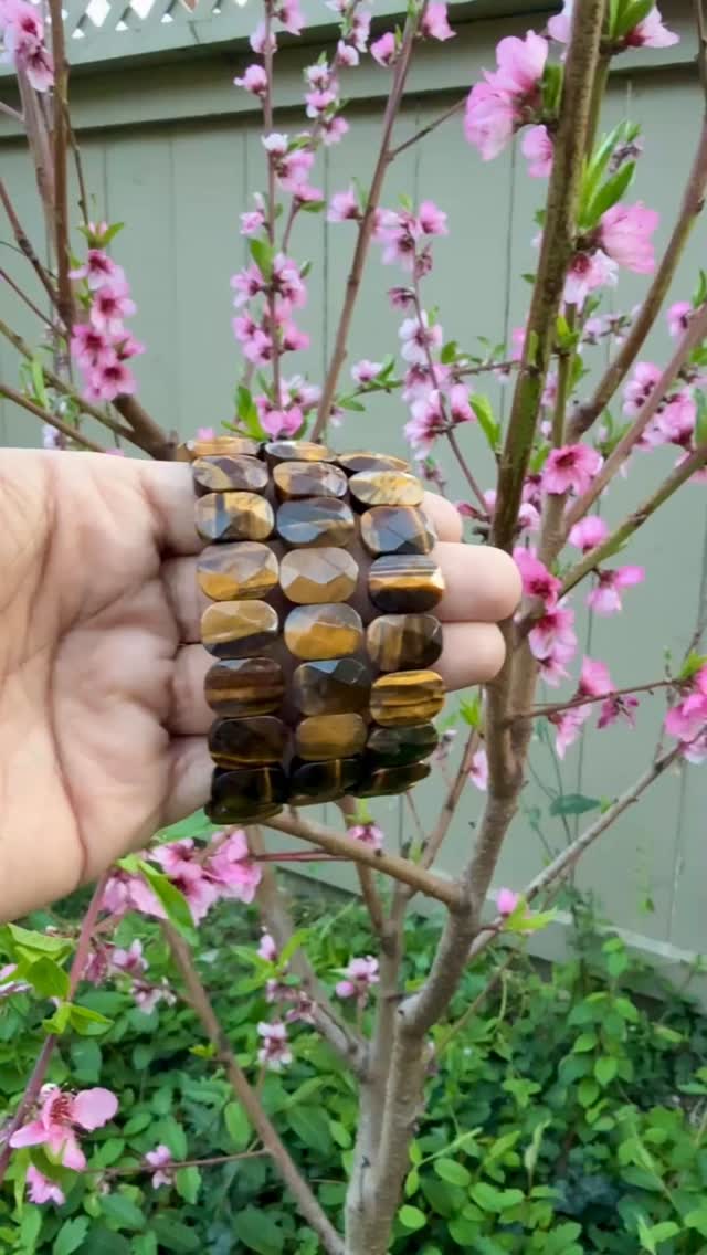 Tiger Eye for confidence through clarity — not louder, just clearer.